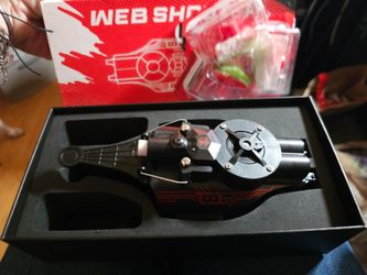 Spider man web shooter with 3 web packs