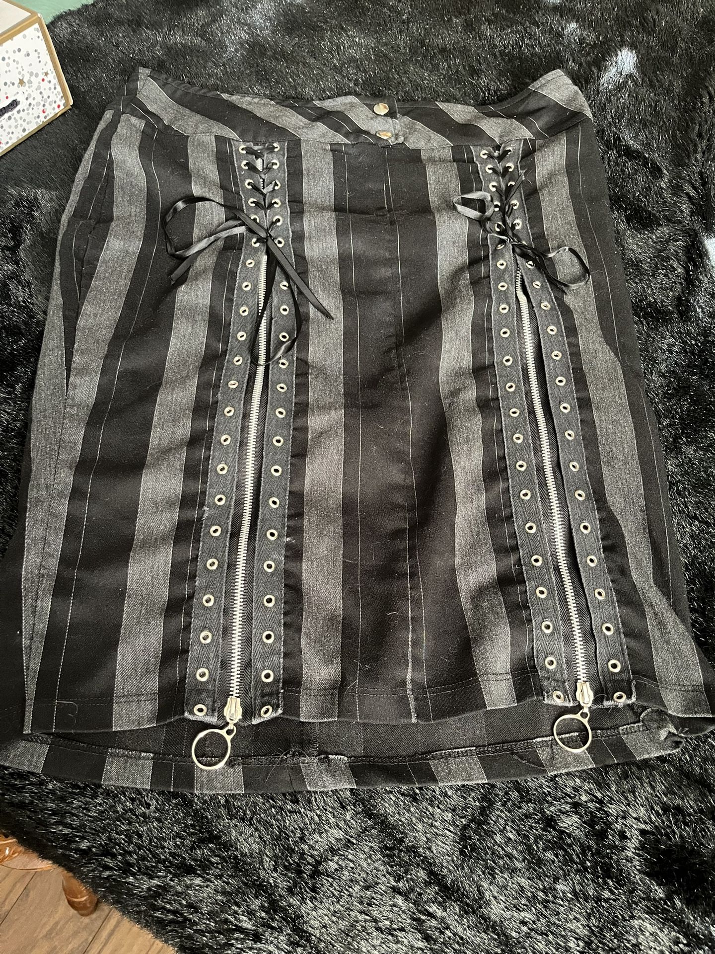 Black Orchid Women’s Y2K Black/gray Striped Corset Front Pencil Skirt Size XL