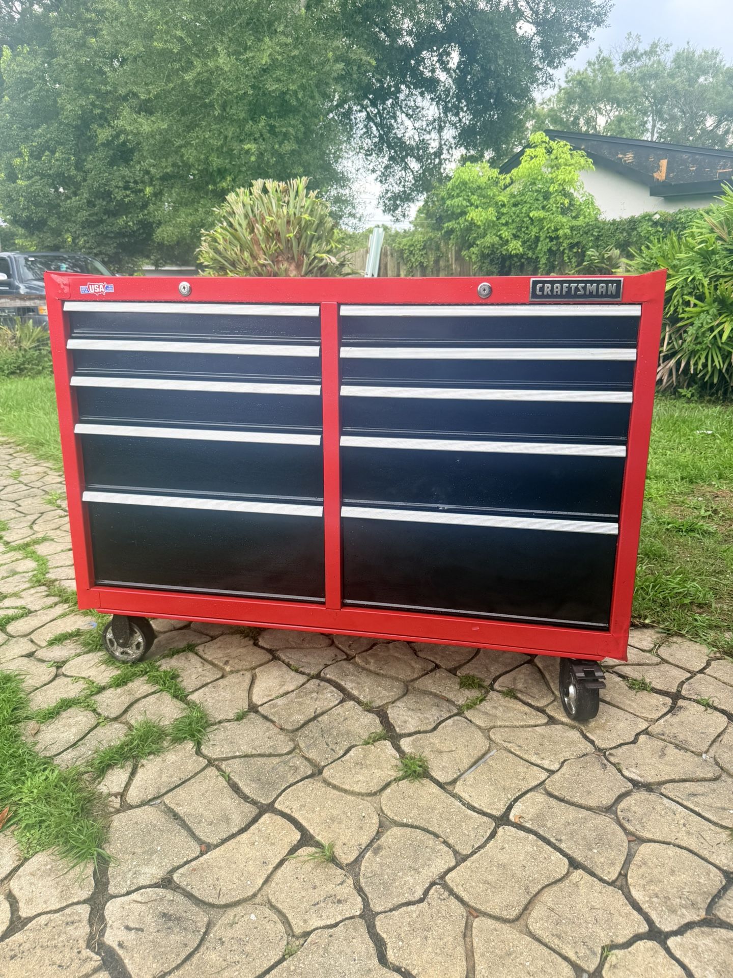 CRAFTSMAN 2000 Series 52-in W x 38.05-in H 10 -Drawer Steel Rolling Tool Cabinet (Red)