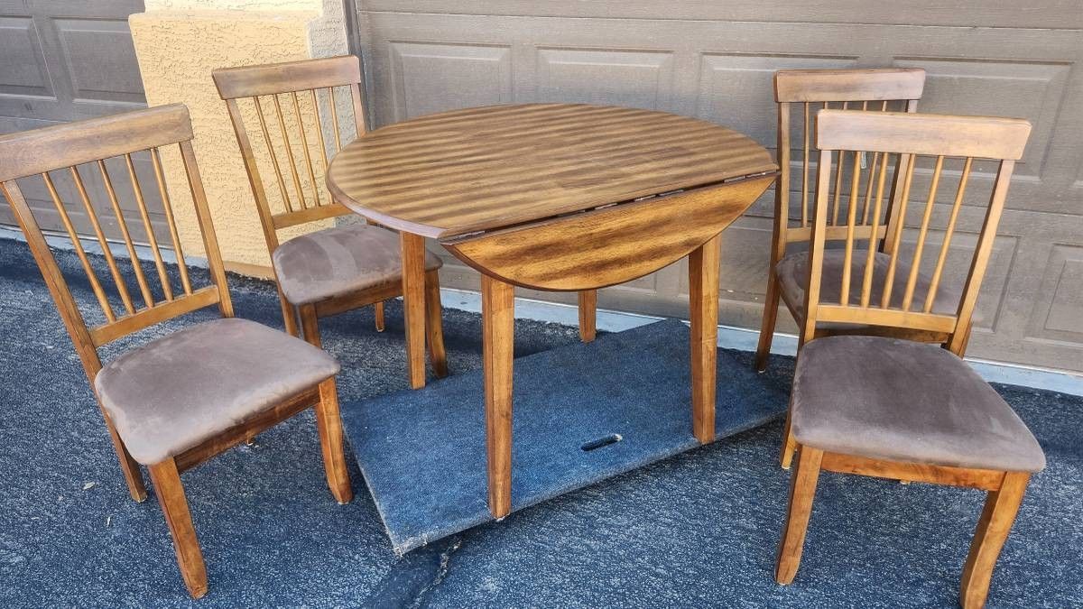 Round Drop Leaf Dining Table With 4 Chairs