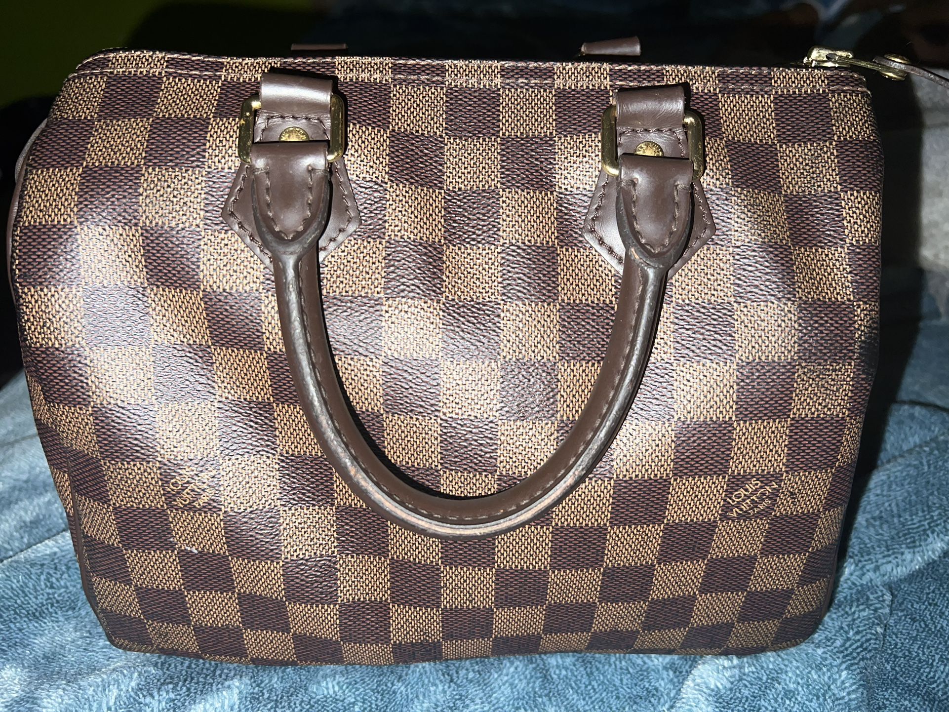 Louis  Vuitton 