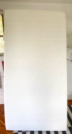 FREE Like-New Twin Bed Mattress & Topper