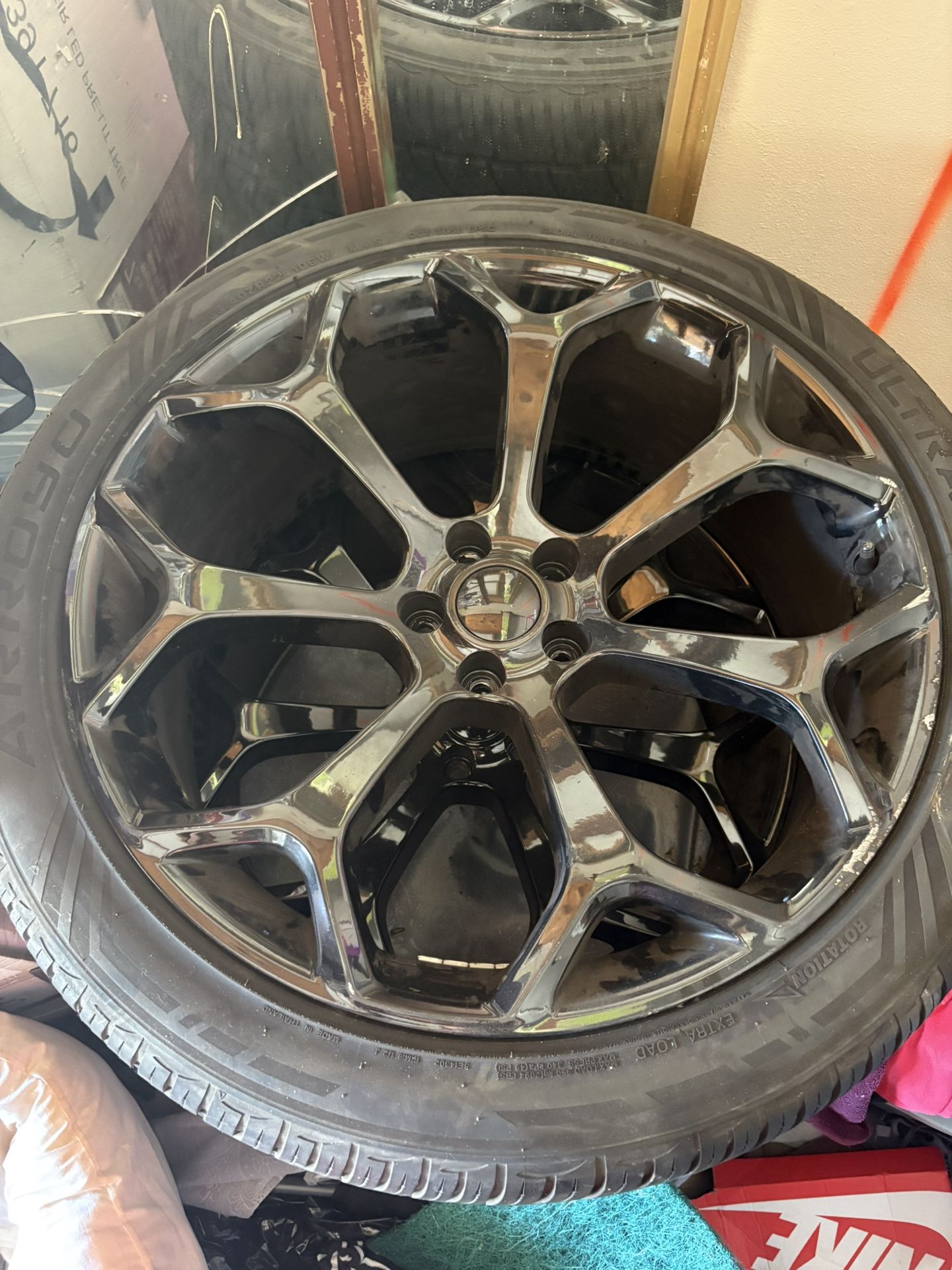 All Black 22s Rims With Tires Full Set