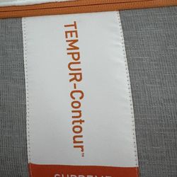 King Tempur Mattress for Sale – Excellent Condition