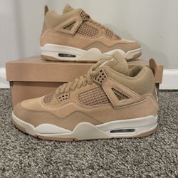 Air Jordan 4 Retro Cozy Girl Women’s Size 12 / Men’s Size 10.5 (SKU: HV0823-200)