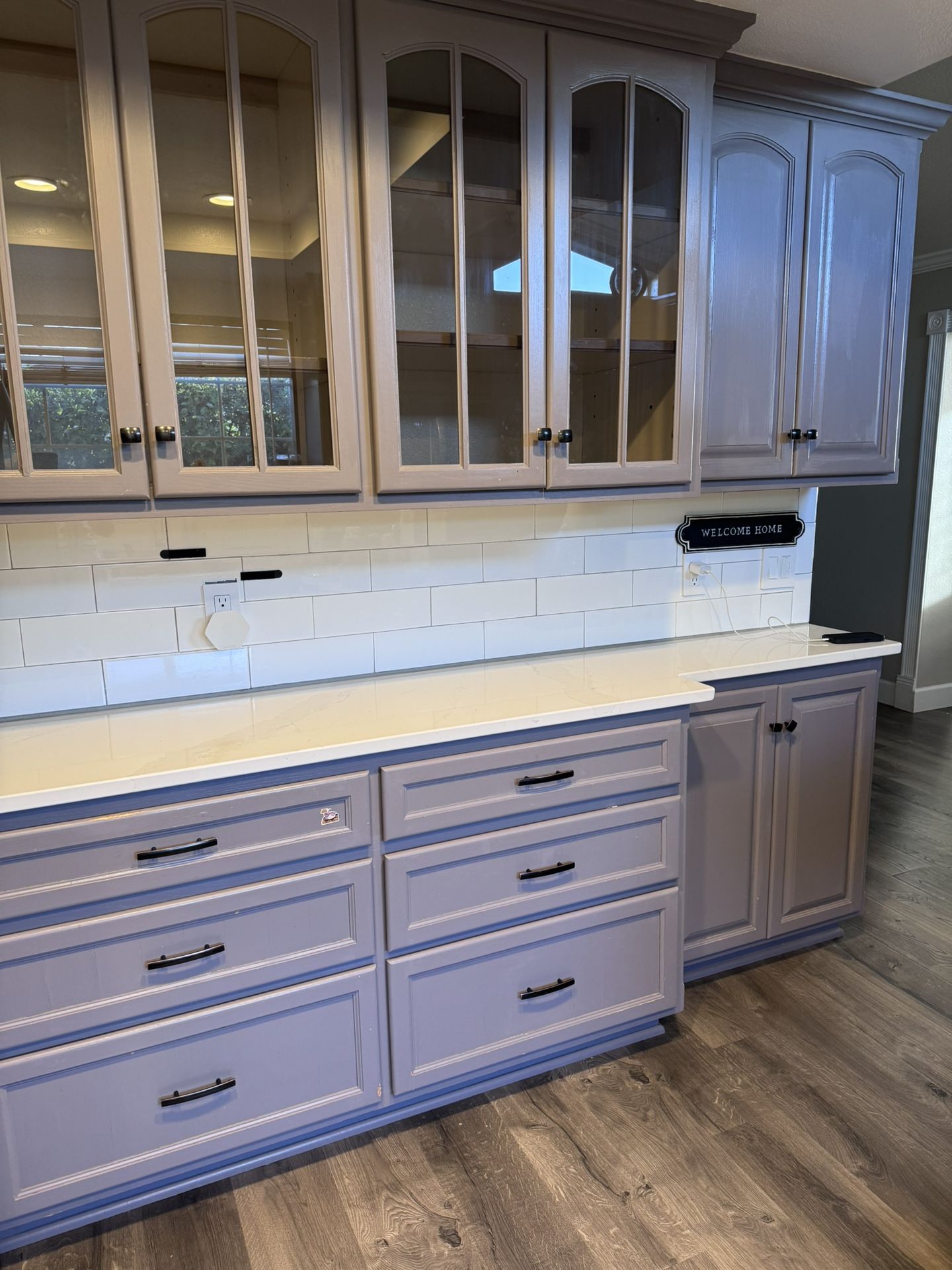 Cabinets With Quartz