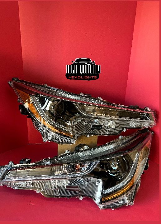 Toyota Corolla 2020. 2023 headlights.