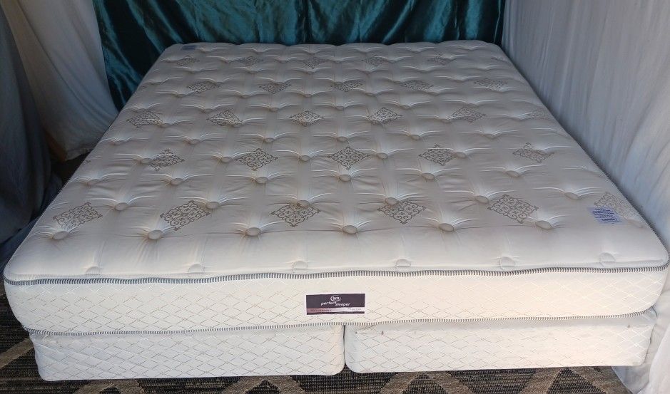 King Bed / Cama King