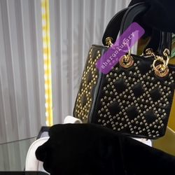 Beautiful Hand Bag