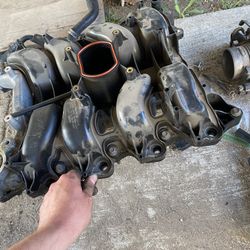 2001 Mustang Intake Manifold (PI) 