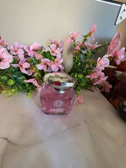 Versace Pink Diamond Perfume