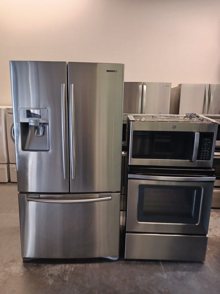 Refrigerator Samsung French Door, Stove Electric And Microwave In Stainless Steel Combo Delevery