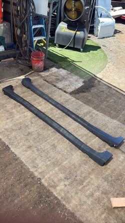 2025 Enclave Rocker Molding Pair Passenger Driver OEM 2026