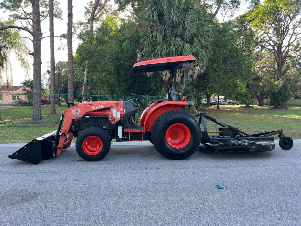 2005 Kubota Bushhog 4x4 Tractor 🚜