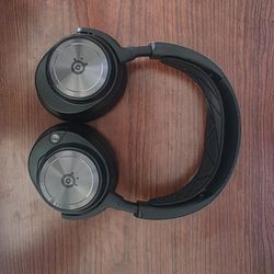 SteelSeries Arctis Nova Pro Wireless