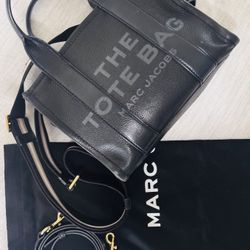 Marc Jacob The Tote Bag Small In Black 