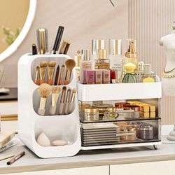 White Makeup Organizer 