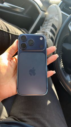 iPhone 17 pro unlocked 256gb blue