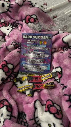 Hard summer wristbands