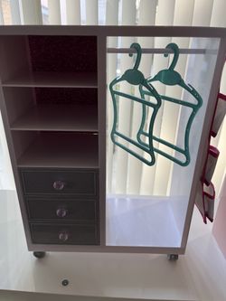 Wardrobe For 18 Inch Dolls