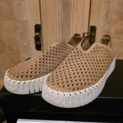 Women's Project Cloud Memory Foam