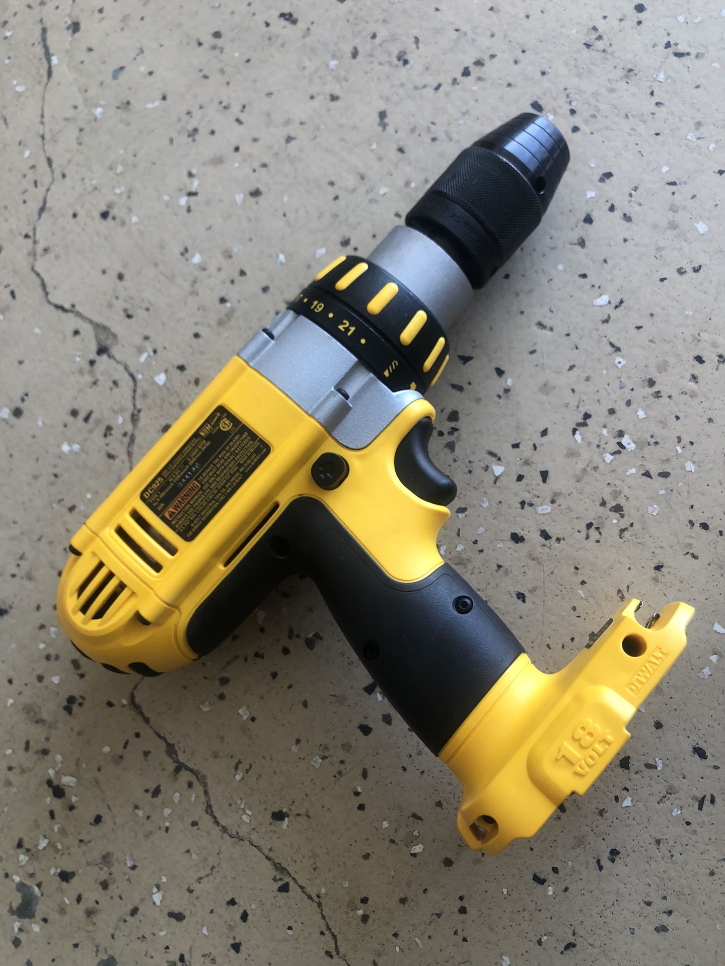 Dewalt XRP 1/2” Cordless Hammer Drill/Driver 18V DC925