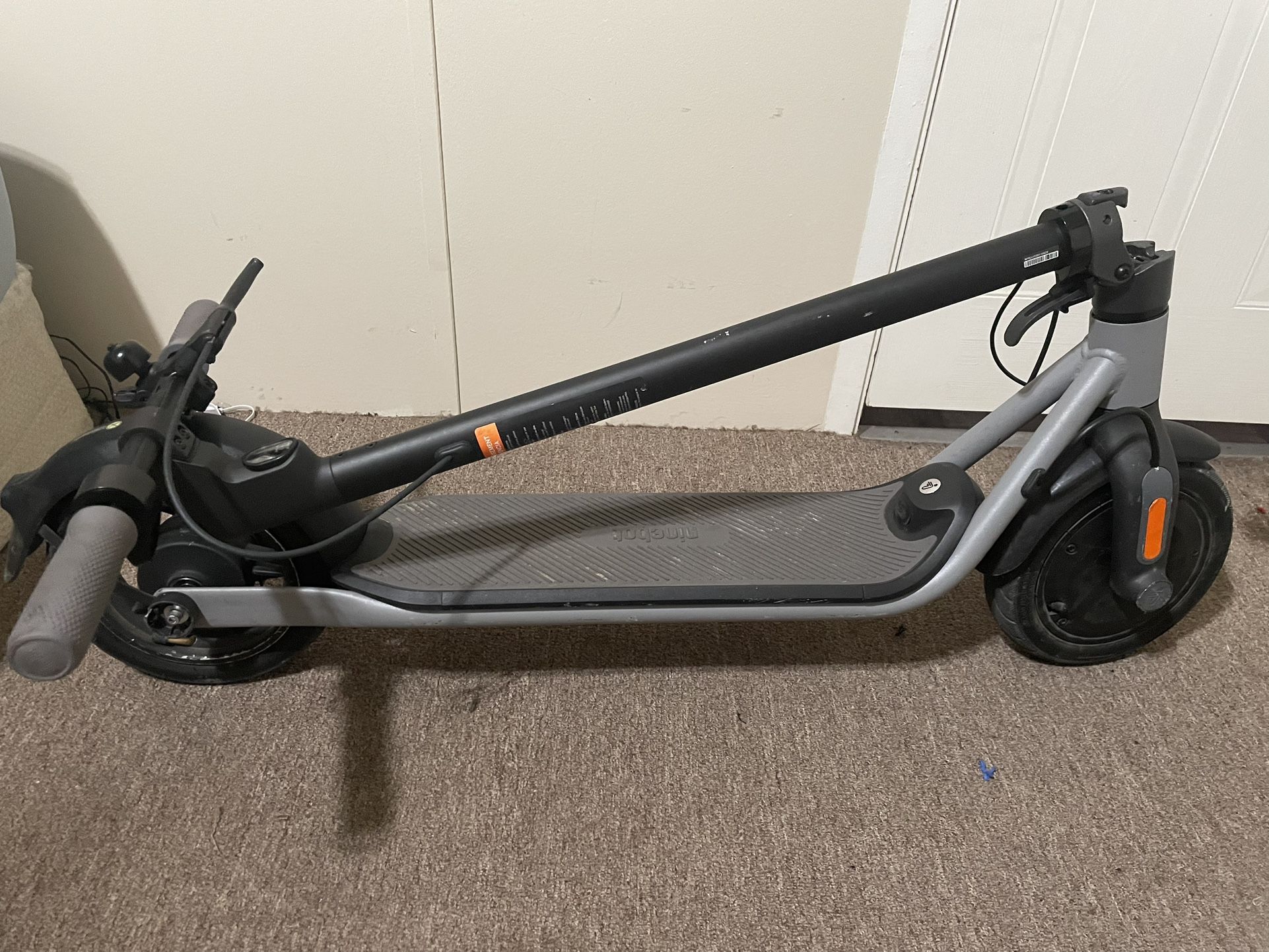 Segway electric scooter D18w