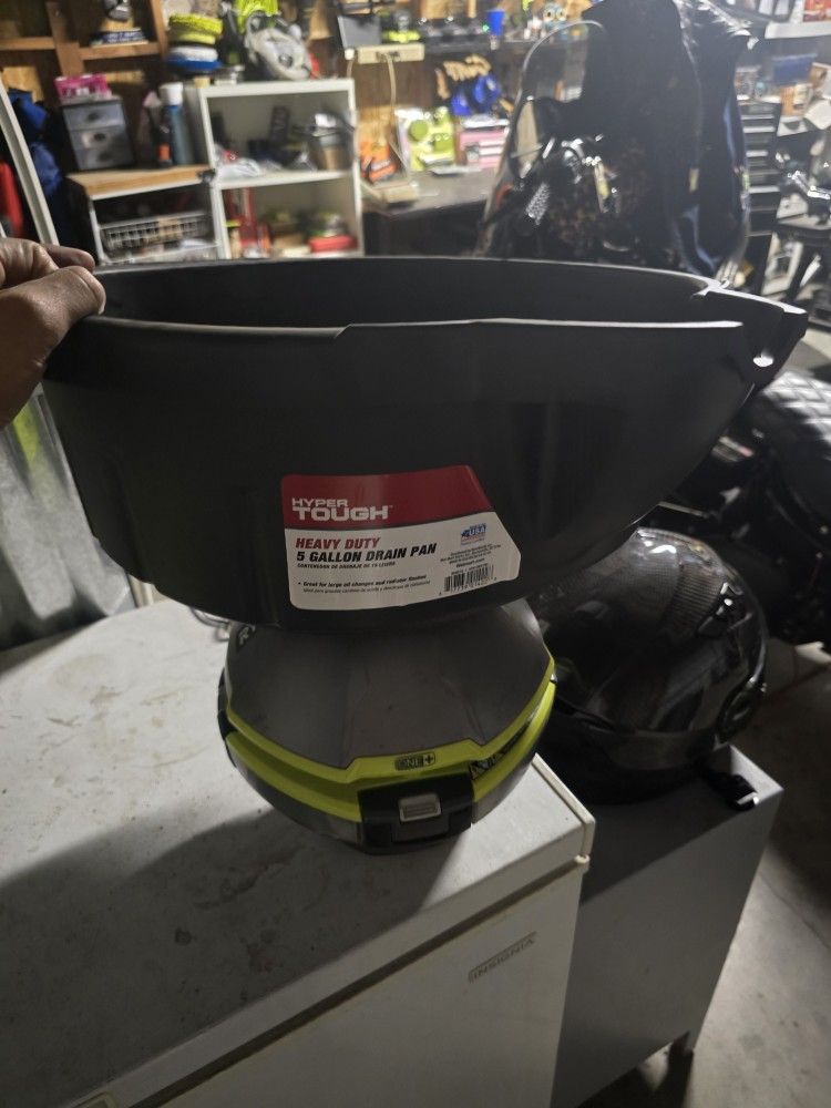 Hyper Tough 5-Gallon Heavy Duty Drain Pan