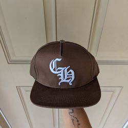 New chrome hearts  hat, comes with tag and dust bag