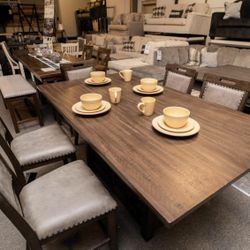Johurst Brown-Beige Counter Height Set / Dining table and Chairs 919