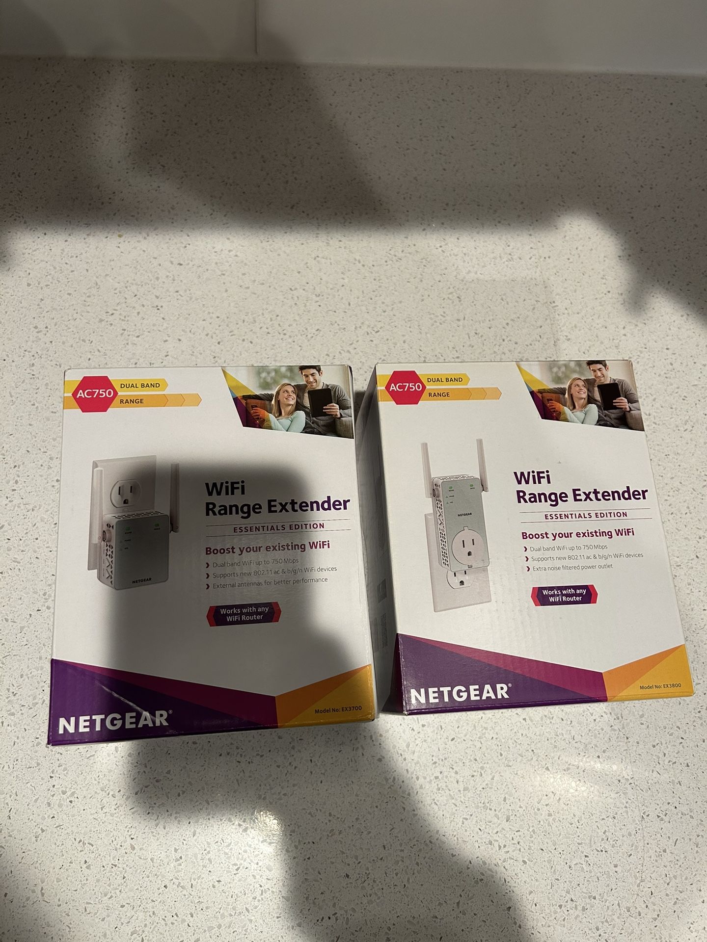 WIFI EXTENDERS INTERNET NETWORK