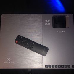 Projector w/ Remote, Storage Bag & Stand