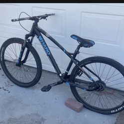 Mountain Bike