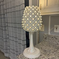 Vintage White Ceramic Lamp 