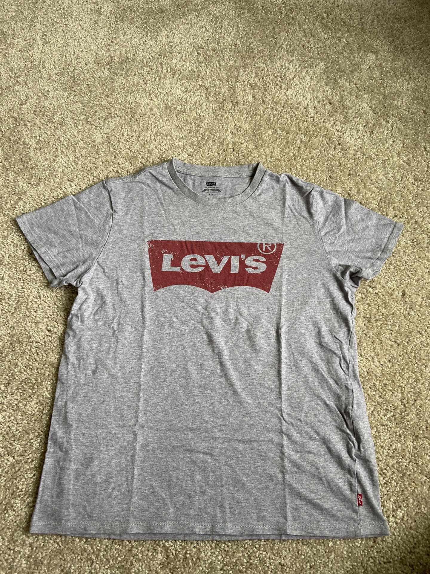 Mens Levi’s T-shirt