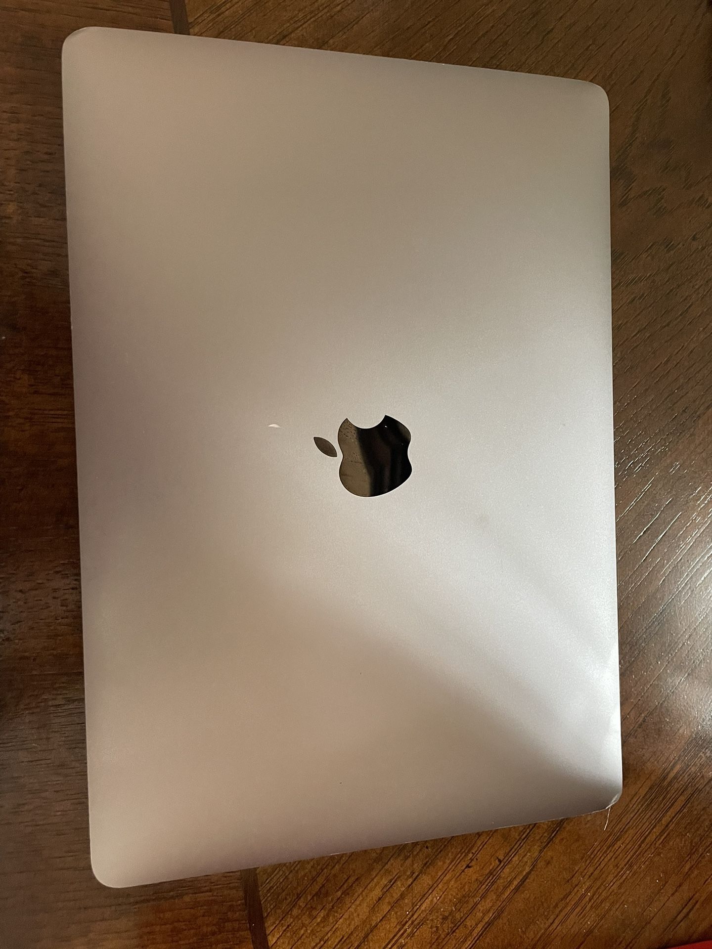Macbook Pro 13-in (M2)