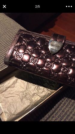 Long Gucci signature wallet
