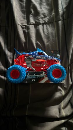Stars and Stripes megalodon