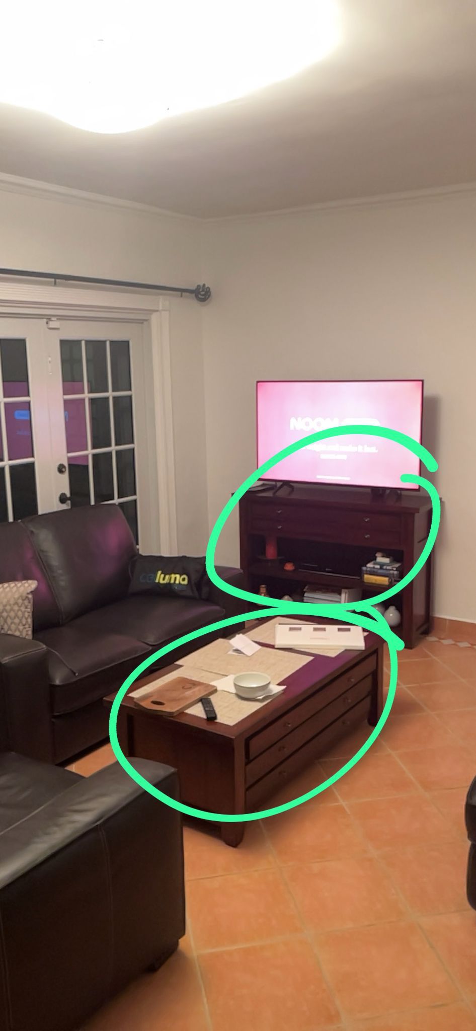 Pottery Barn TV Stand & Coffee Table Set – Good Condition