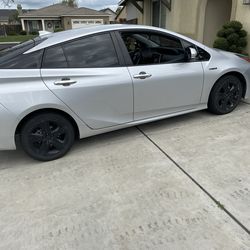 2016 Toyota Prius Salvage Tjitle