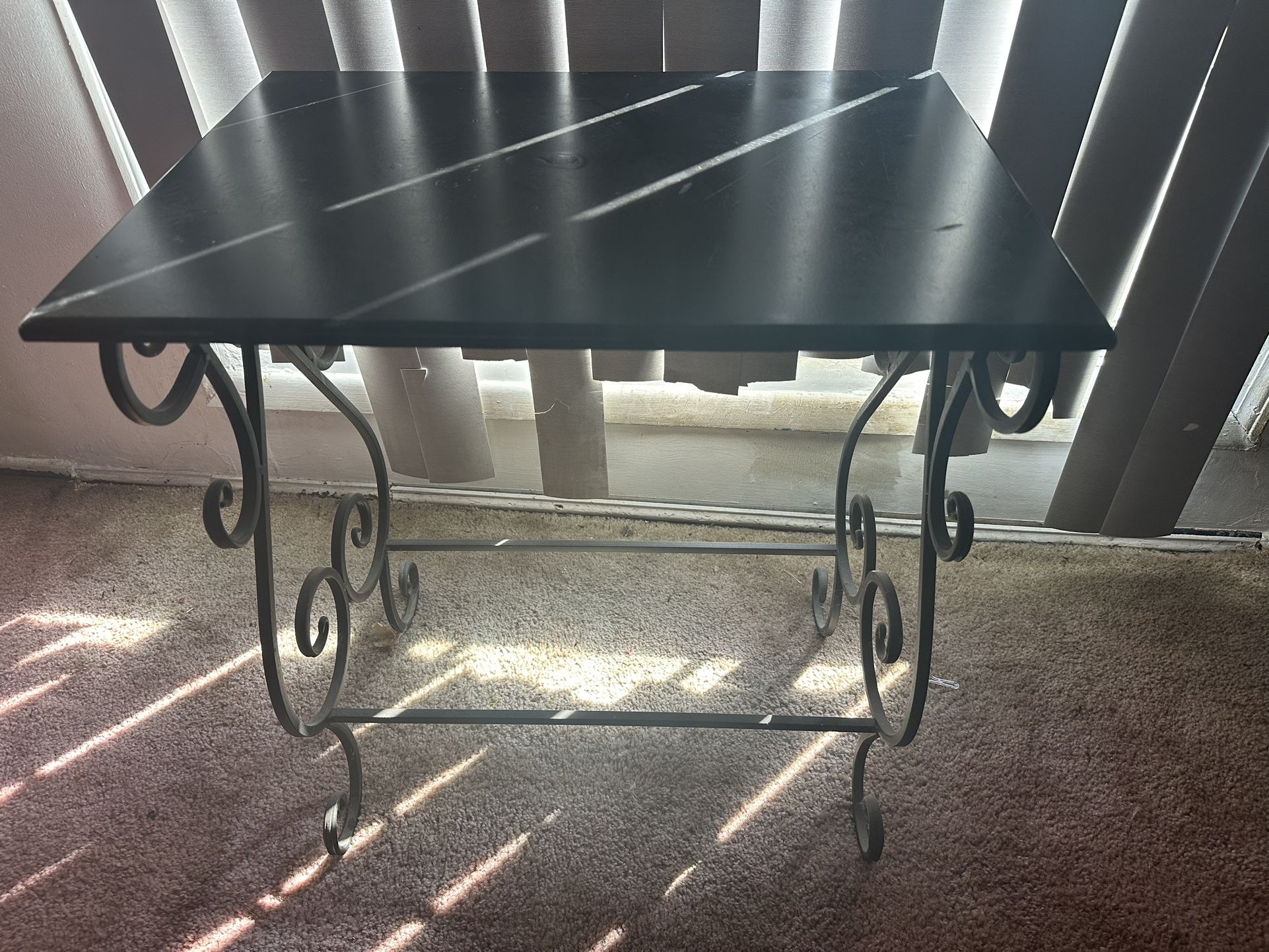 Corner Table