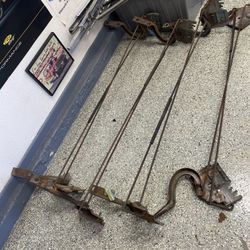 62-65 ChevyII Nova Trunk Hinges And Springs