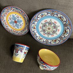 Euro Ceramics Dish Set