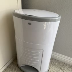 Dekor Diaper Pail 