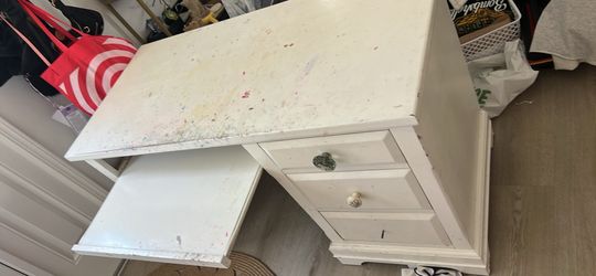 Free Desk!