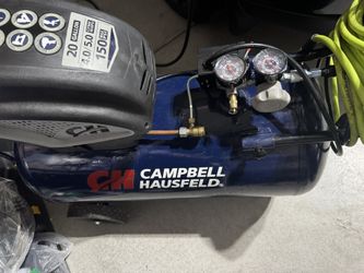Campbell 20 Gallon Air Compressor oil free with hose and Air Jack