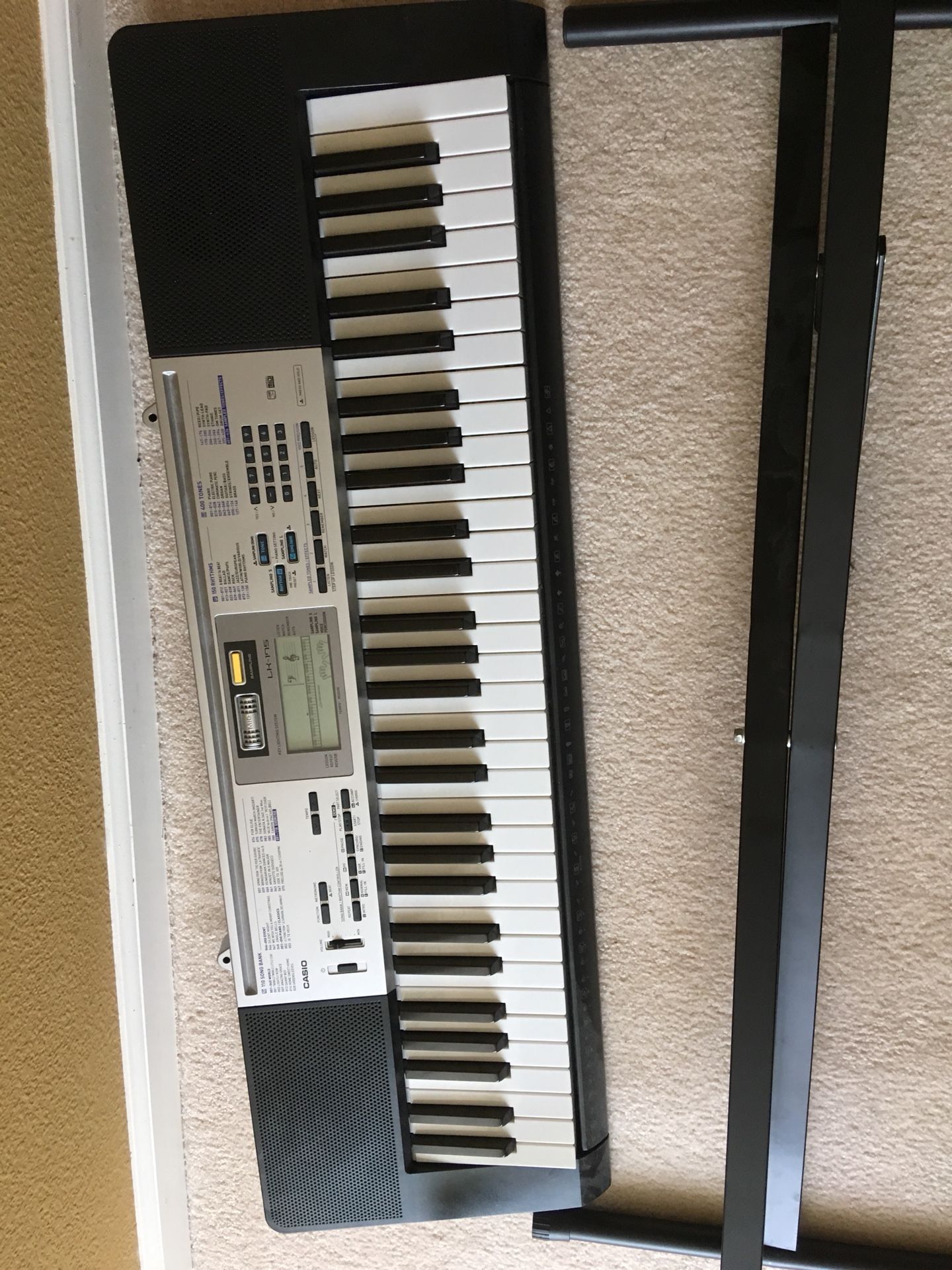 Casio LK-175 keyboard