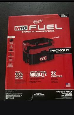 Milwaukee Packout Vacuum