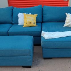 💙 Blue Sectional Couch 💙 CAN DELIVER!