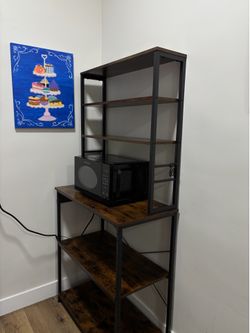 Bakers Rack with Power Outlet